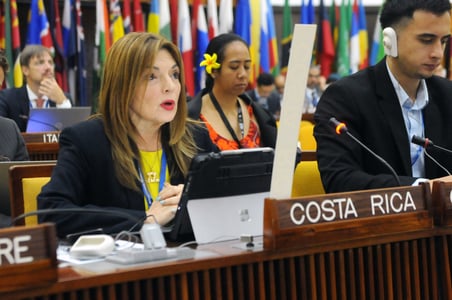 Gina Guillen Grillo, Costa Rica